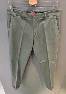 Pantalone chinos