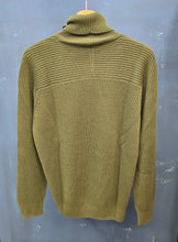 Carica l&#39;immagine nel visualizzatore di Gallery, Maglia Coste Dolcevita Verde Militare Taglia XL
