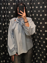 Carica l&#39;immagine nel visualizzatore di Gallery, Camicia fiocco
