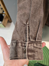 Carica l&#39;immagine nel visualizzatore di Gallery, Giacca camicia strass
