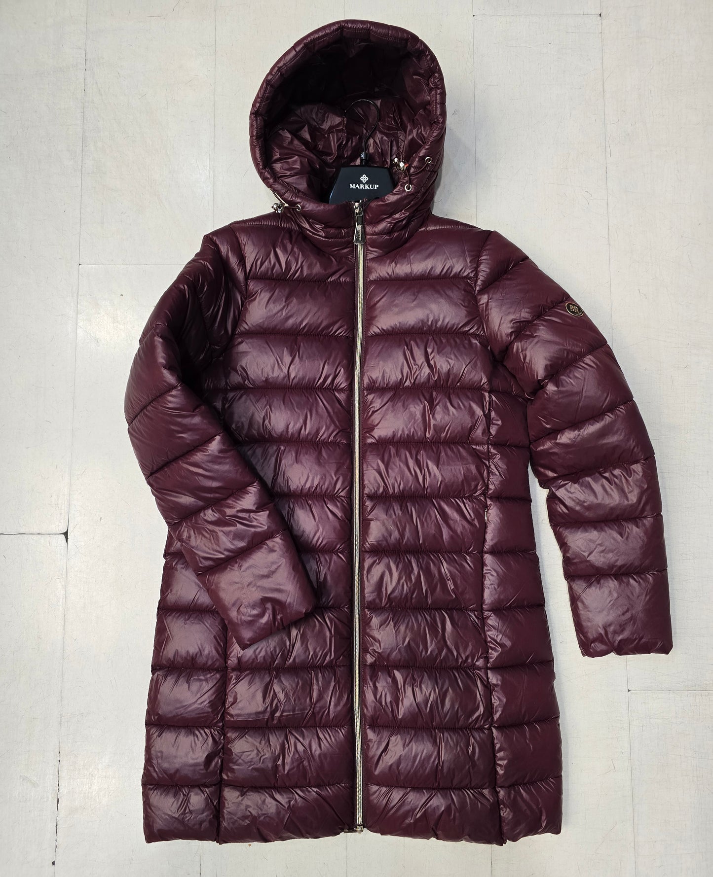 Piumino Ecologico Cappuccio Taglio Avvitato Ginocchio Zip Doppio Cursore