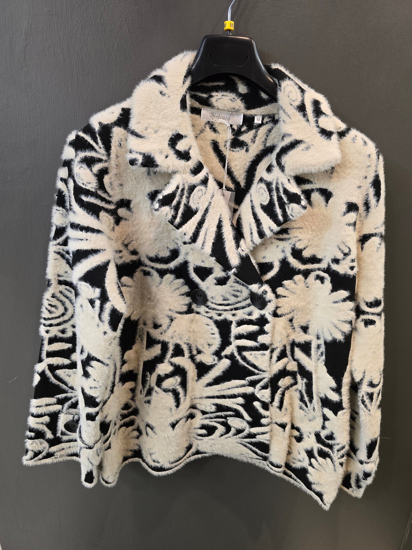 Cappotto Corto Maglia Lavorato Doppiopetto Bianco Nero Floreale