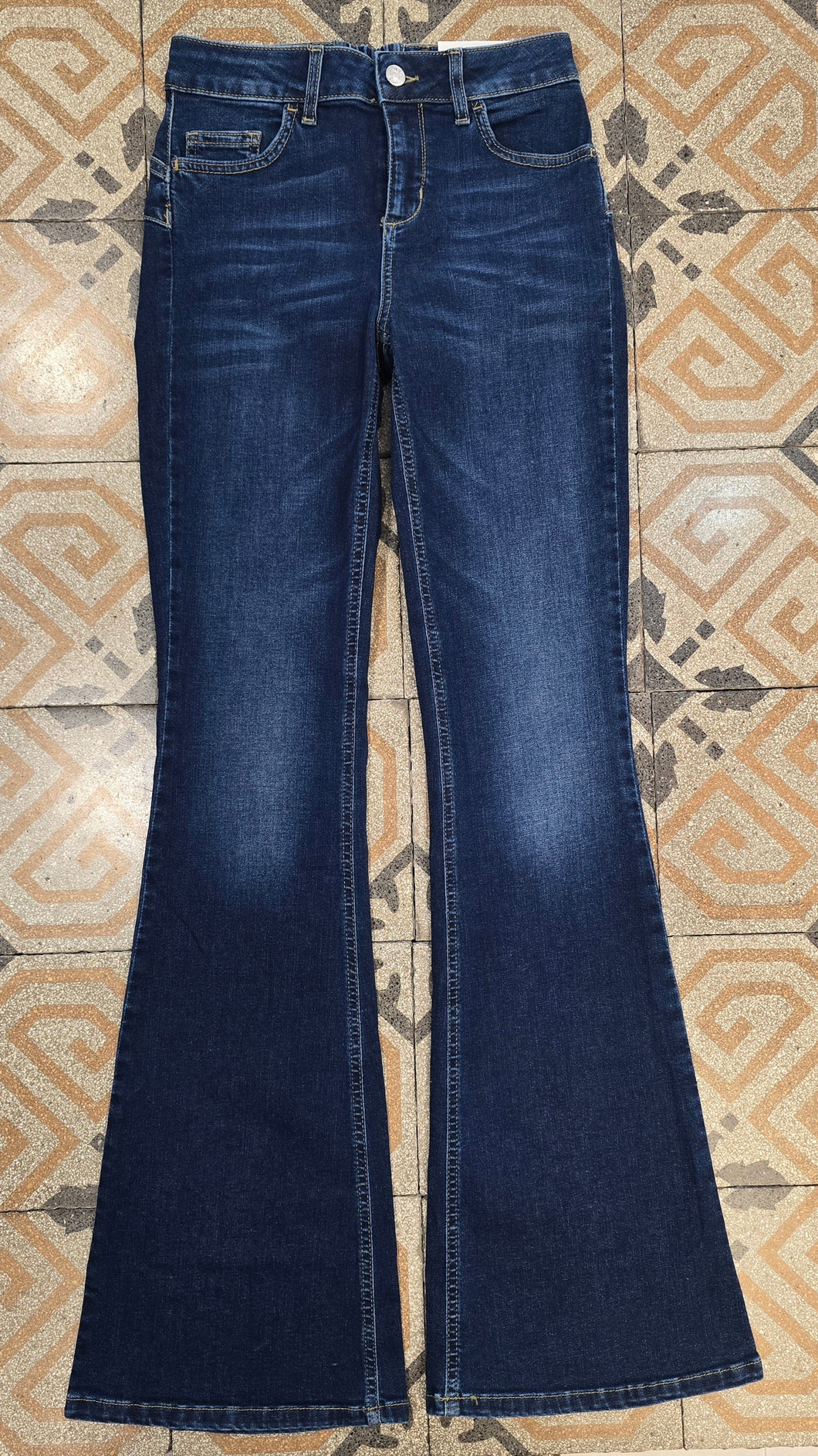 Jeans zampa