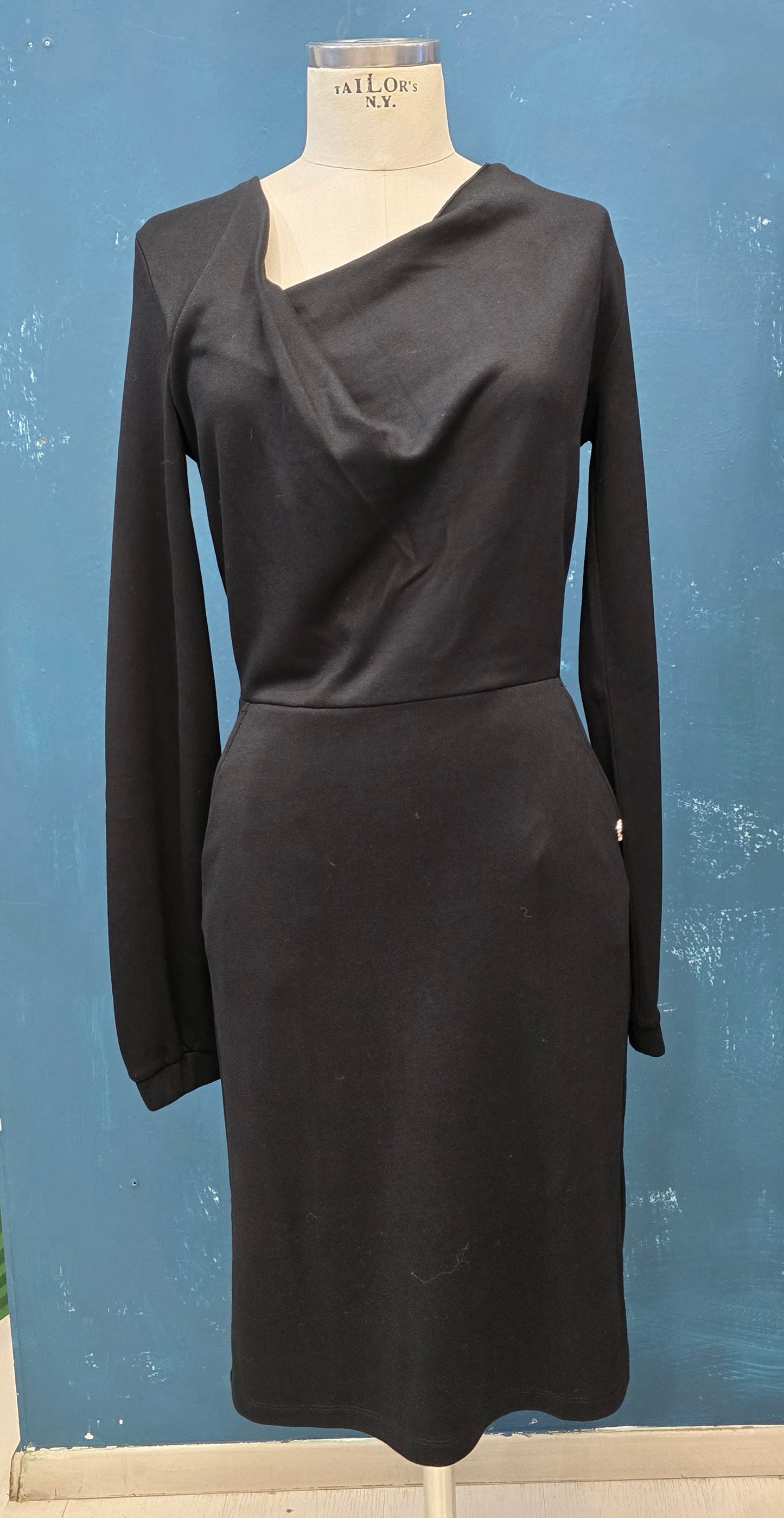 Abito Punto Milano Scollatura Drappeggiata Appoggiata Sotto Ginocchio Taglia 42