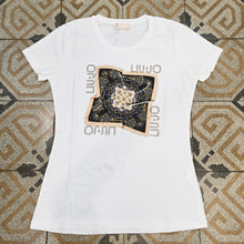 Carica l&#39;immagine nel visualizzatore di Gallery, T-Shirt
