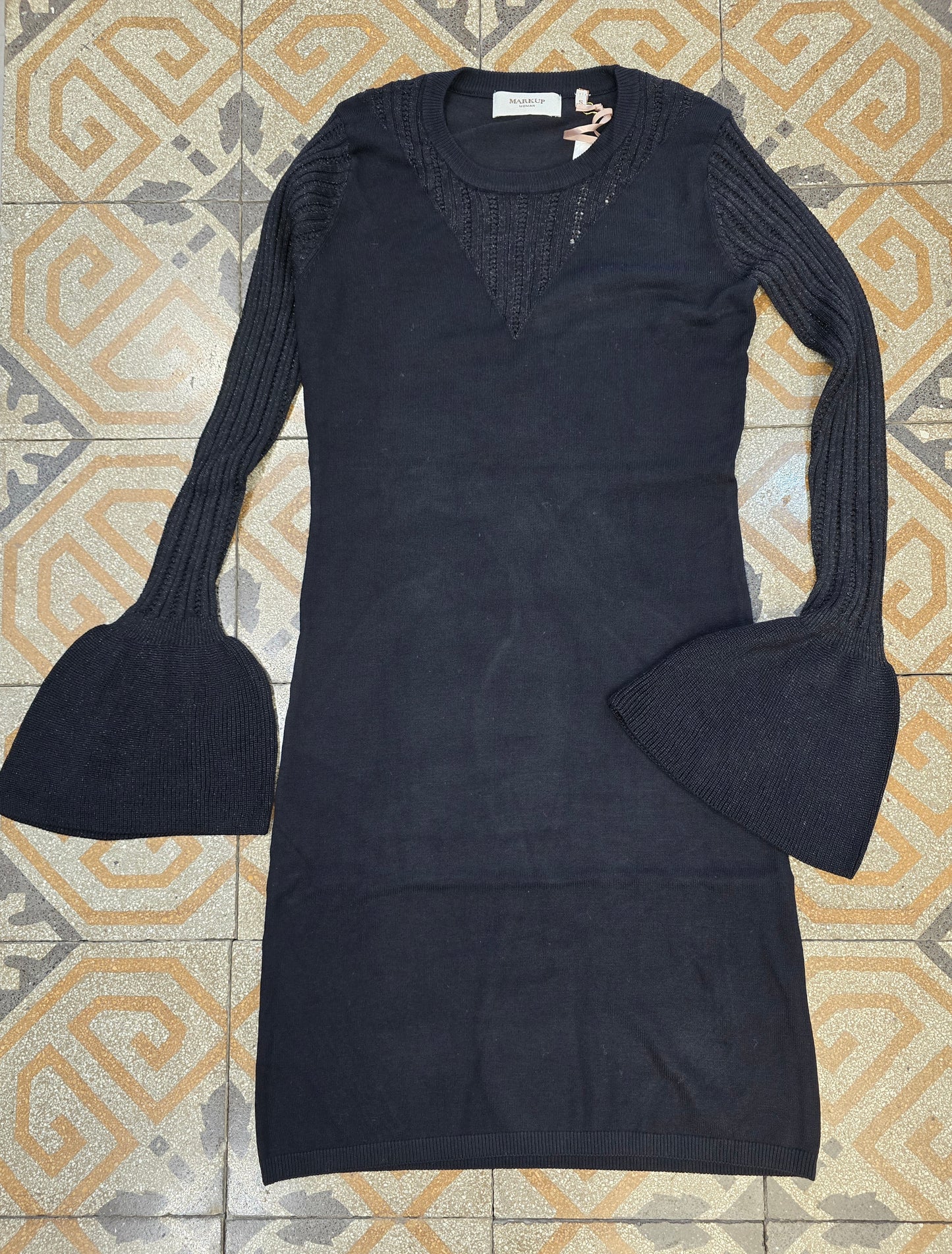 Abito Maglia Viscosa Tubino Ginocchio Manica Traforata