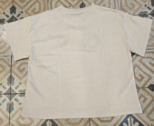 Carica l&#39;immagine nel visualizzatore di Gallery, T-Shirt
