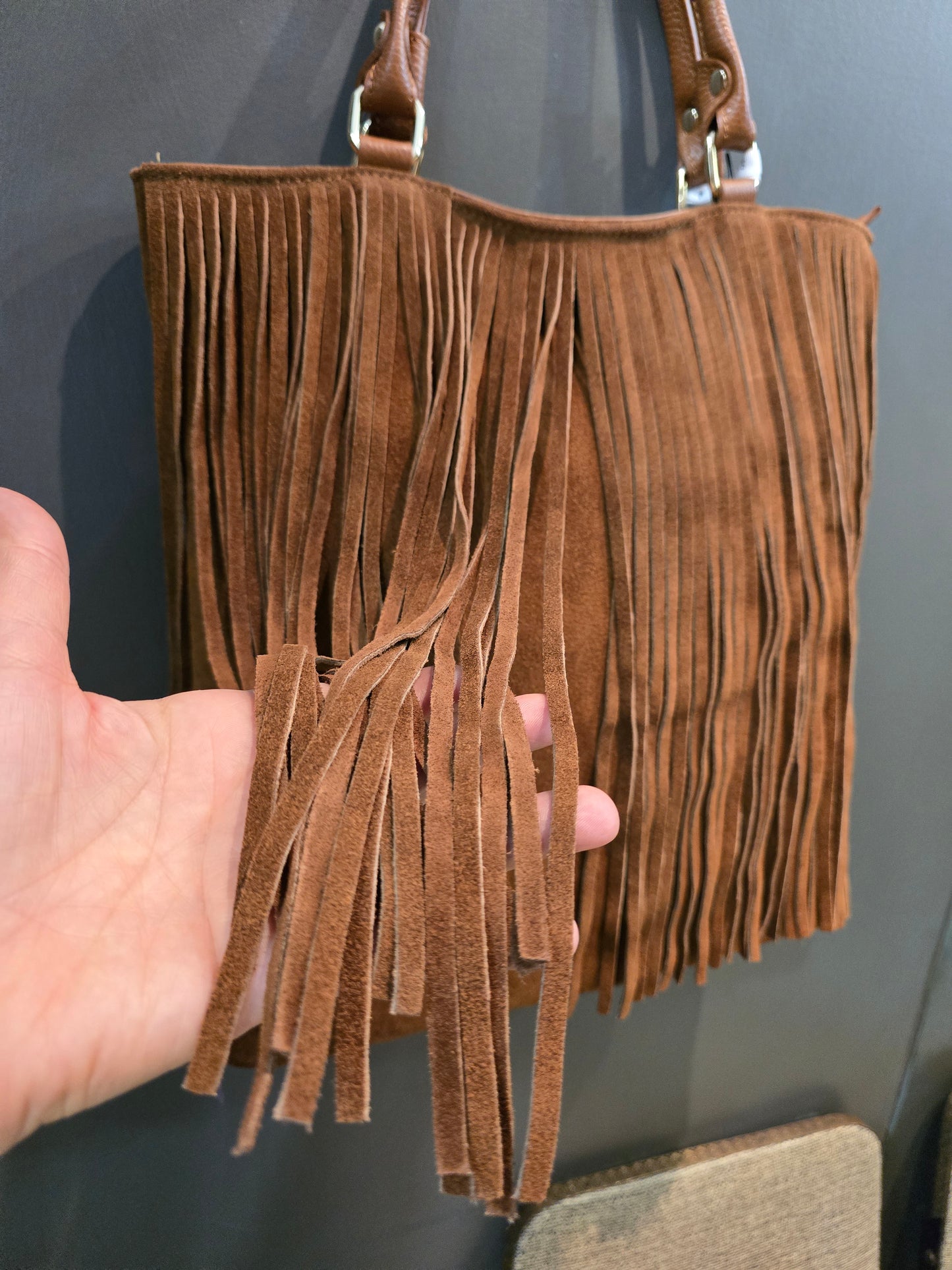 Borsa Pelle Martellata Manico Tracolla Frangione Scamosciata