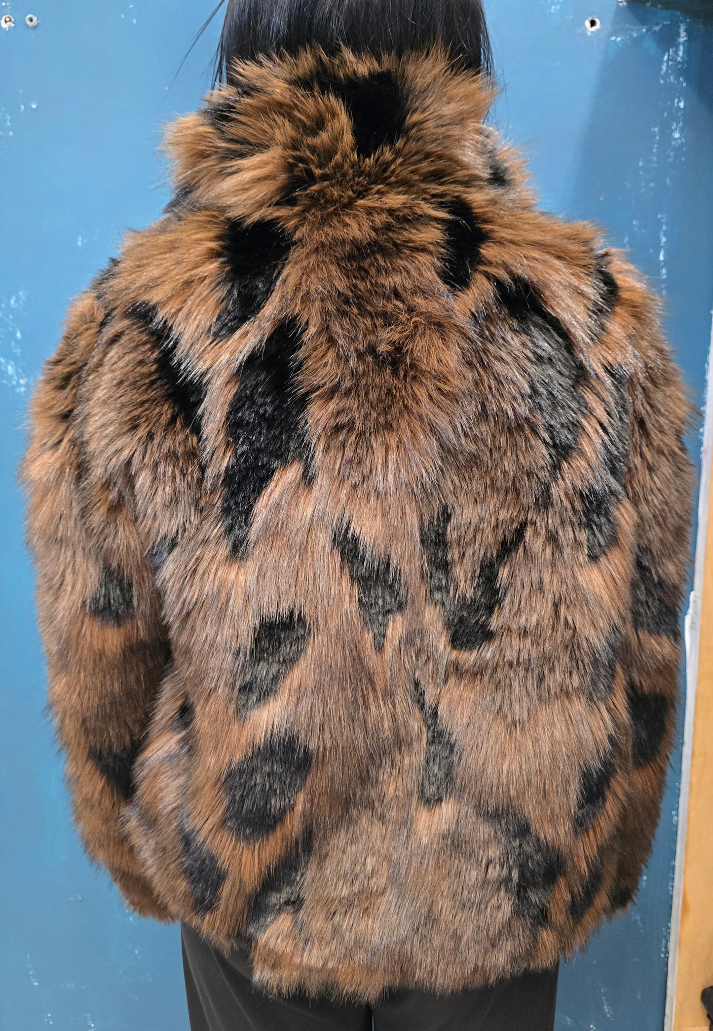 Pelliccia Ecologica Effetto Chiazzato Nero Marrone