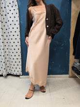 Carica l&#39;immagine nel visualizzatore di Gallery, Abito Sottoveste Lungo Orlo Obliquo Spalline
