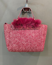 Carica l&#39;immagine nel visualizzatore di Gallery, Borsa Panno Spigato Pattina Ecopelliccia Bordeaux
