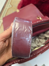 Carica l&#39;immagine nel visualizzatore di Gallery, Borsa Panno Spigato Pattina Ecopelliccia Bordeaux
