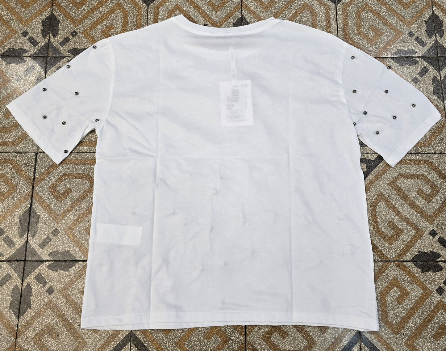 T-Shirt Paricollo Perle Argentate Pois