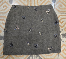 Carica l&#39;immagine nel visualizzatore di Gallery, Minigonna Spigata Paillettes Marrone
