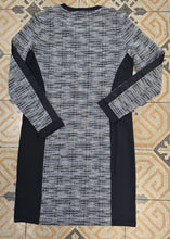 Carica l&#39;immagine nel visualizzatore di Gallery, Abito Paricollo Felpa Chanel Strass Taglia 42
