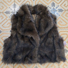 Carica l&#39;immagine nel visualizzatore di Gallery, Gilet Corto Ecopelliccia Taglia Unica
