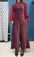 Carica l&#39;immagine nel visualizzatore di Gallery, Jumpsuit Ciniglia Smanicata Pantalone Largo
