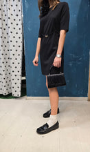 Carica l&#39;immagine nel visualizzatore di Gallery, Abito Punto Milano Spilla Fiore Paricollo
