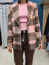 Carica l&#39;immagine nel visualizzatore di Gallery, Giacca Pannetto Quadrettoni Spille Reverse
