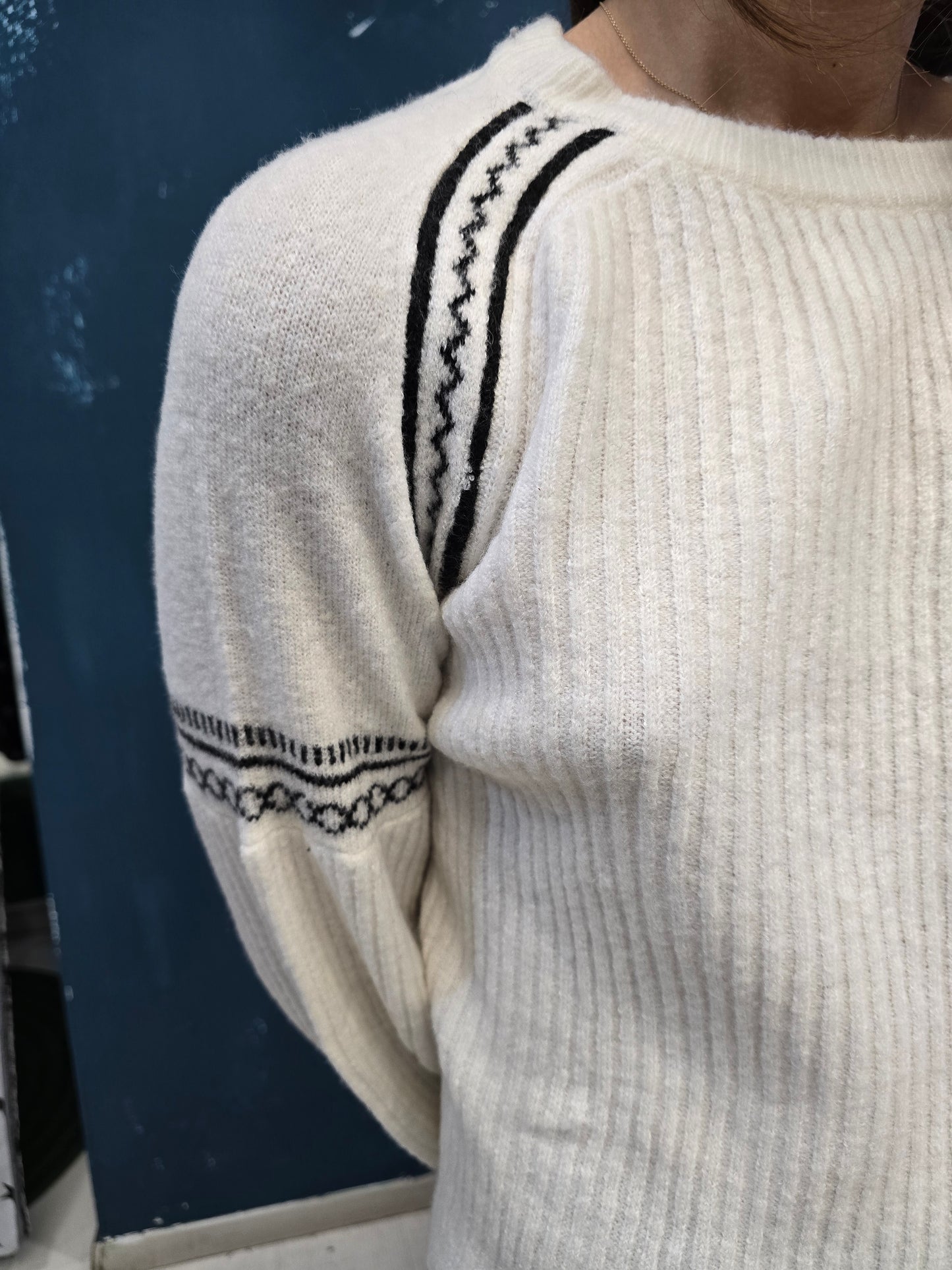 Maglia Paricollo Costa Larga Manica Bombata Greca Rifinitura Bianco