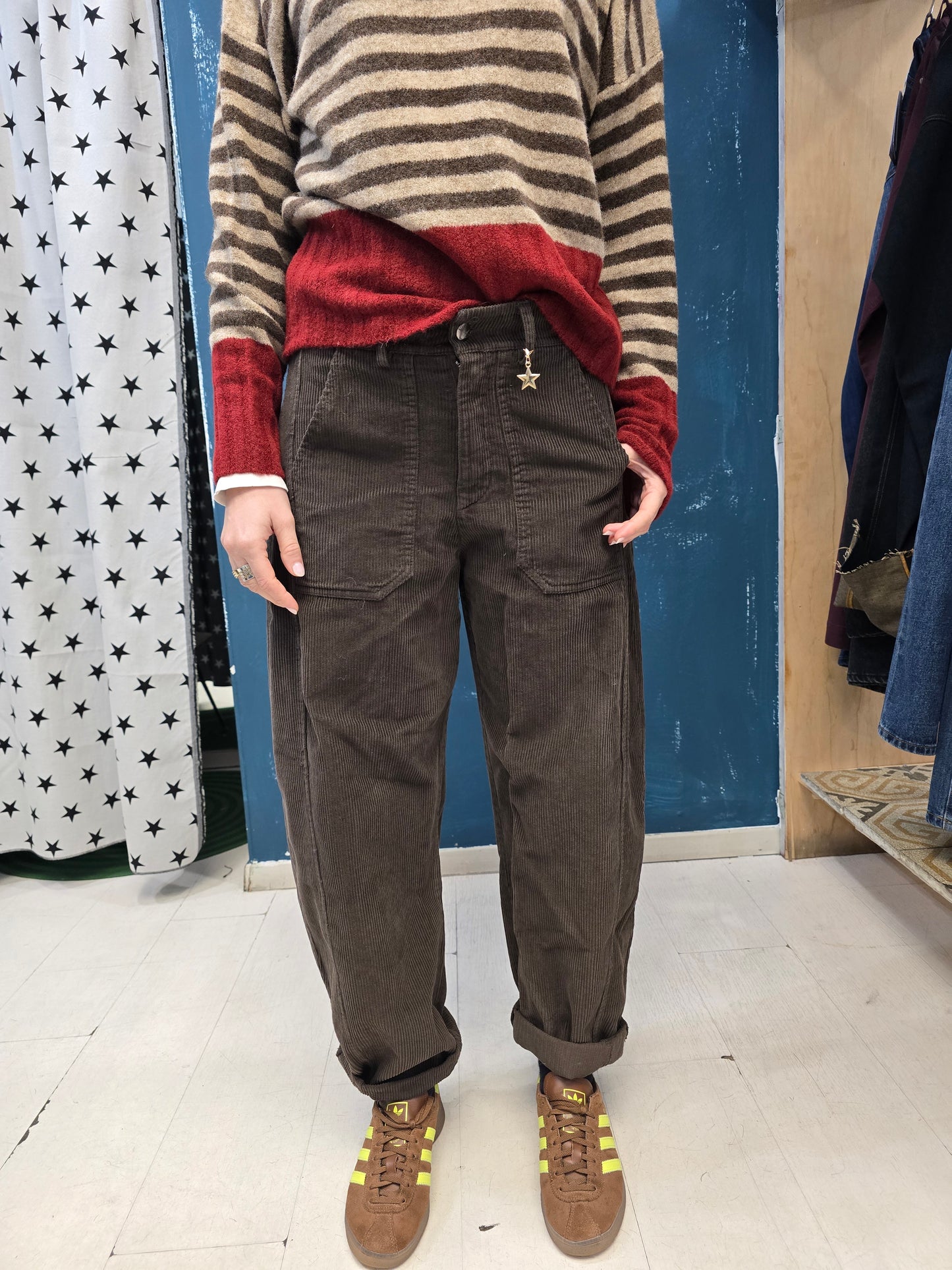 Pantaloni Velluto Rigato Ovetto Cinturino Elastico