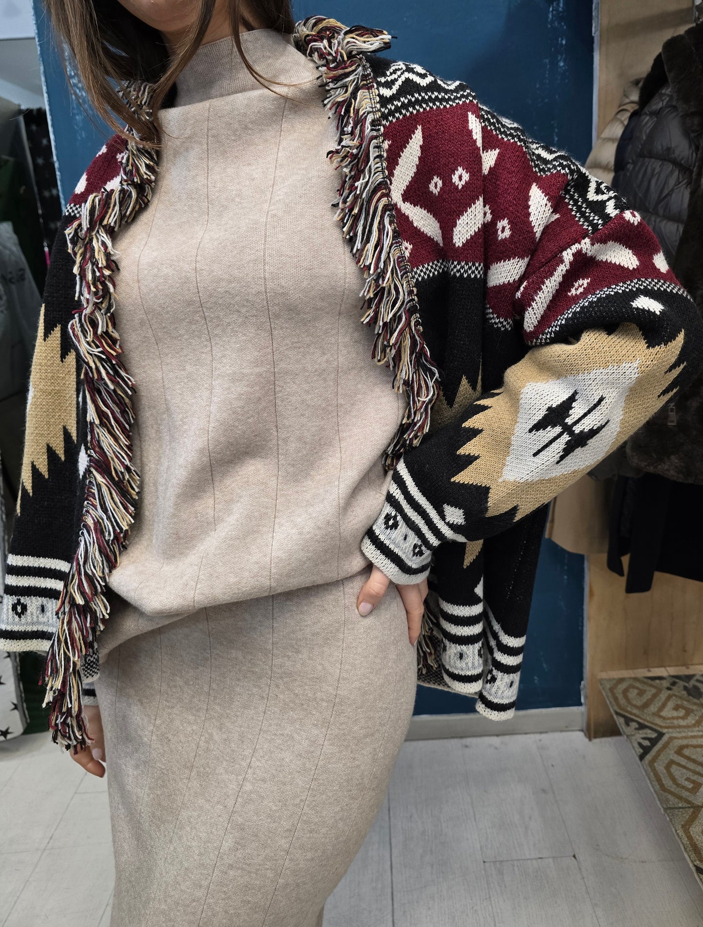 Cardigan Frange Fantasia Geometrica
