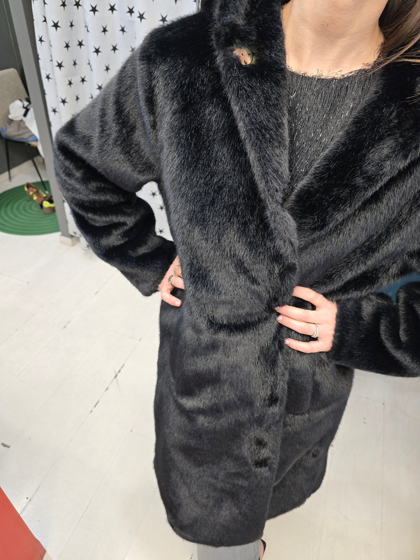 Cappotto Lungo Ecopelliccia Cappuccio Cintura