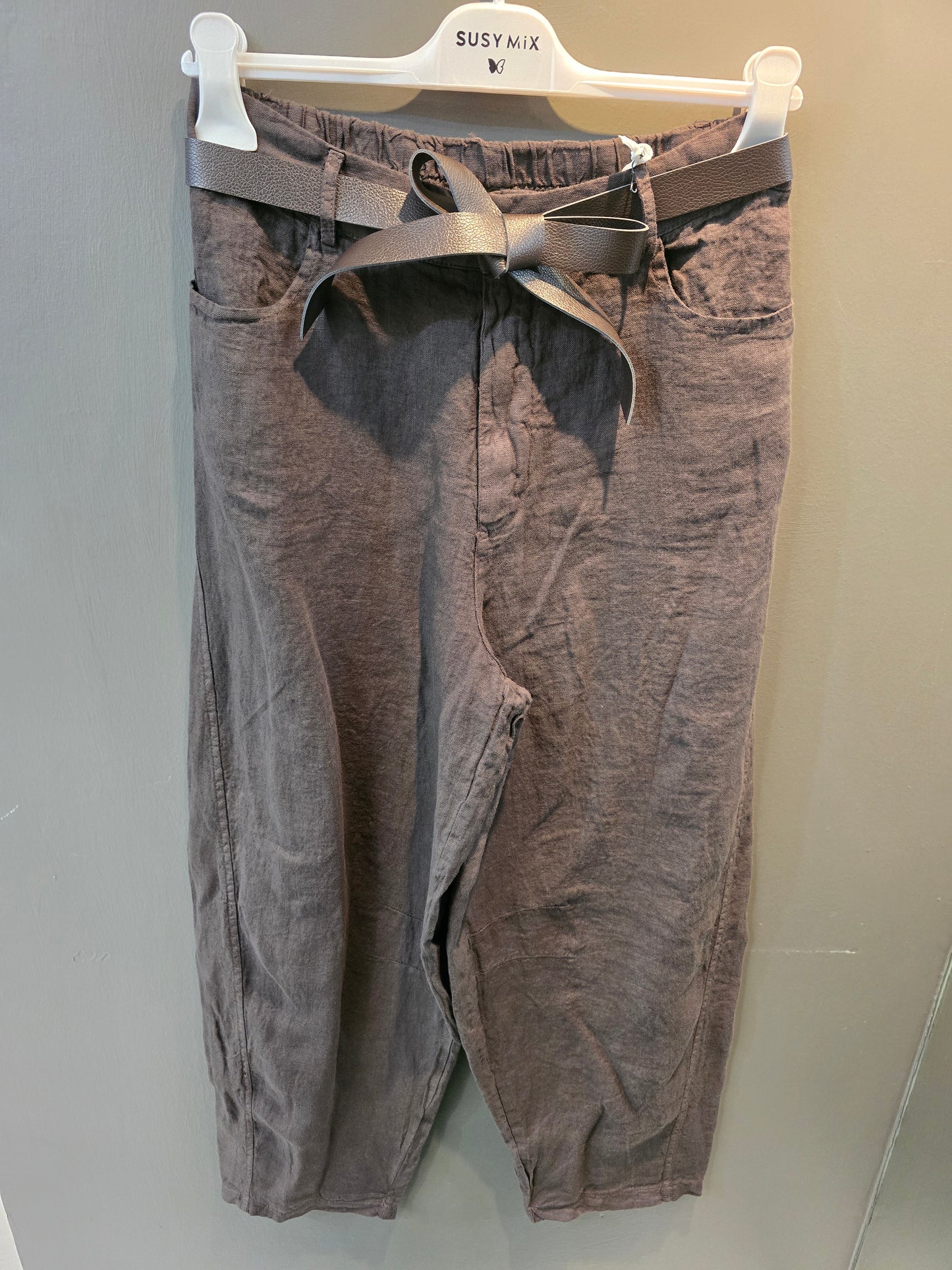 Pantalone a ovetto
