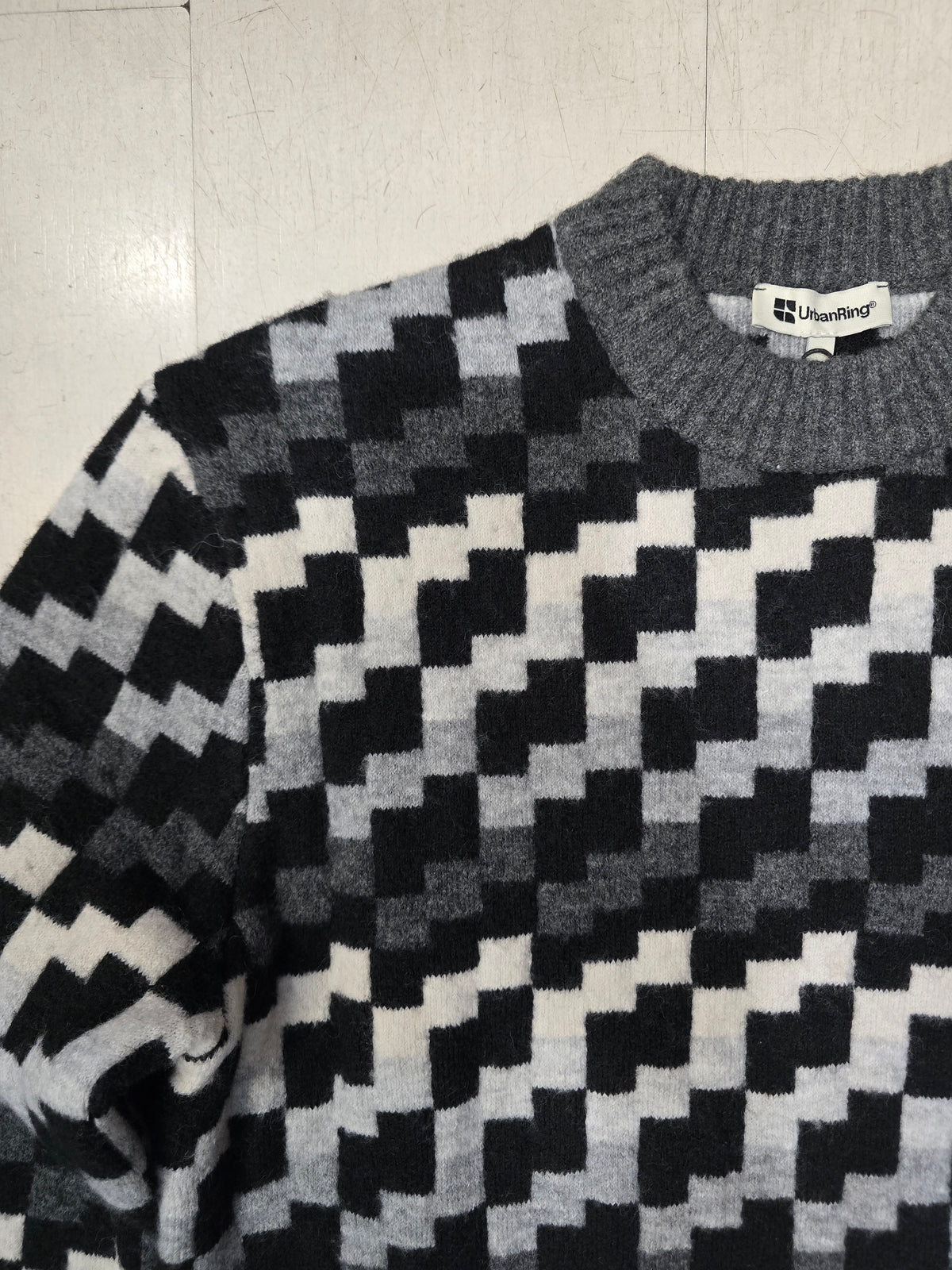 Maglia Uomo Paricollo Geometrica