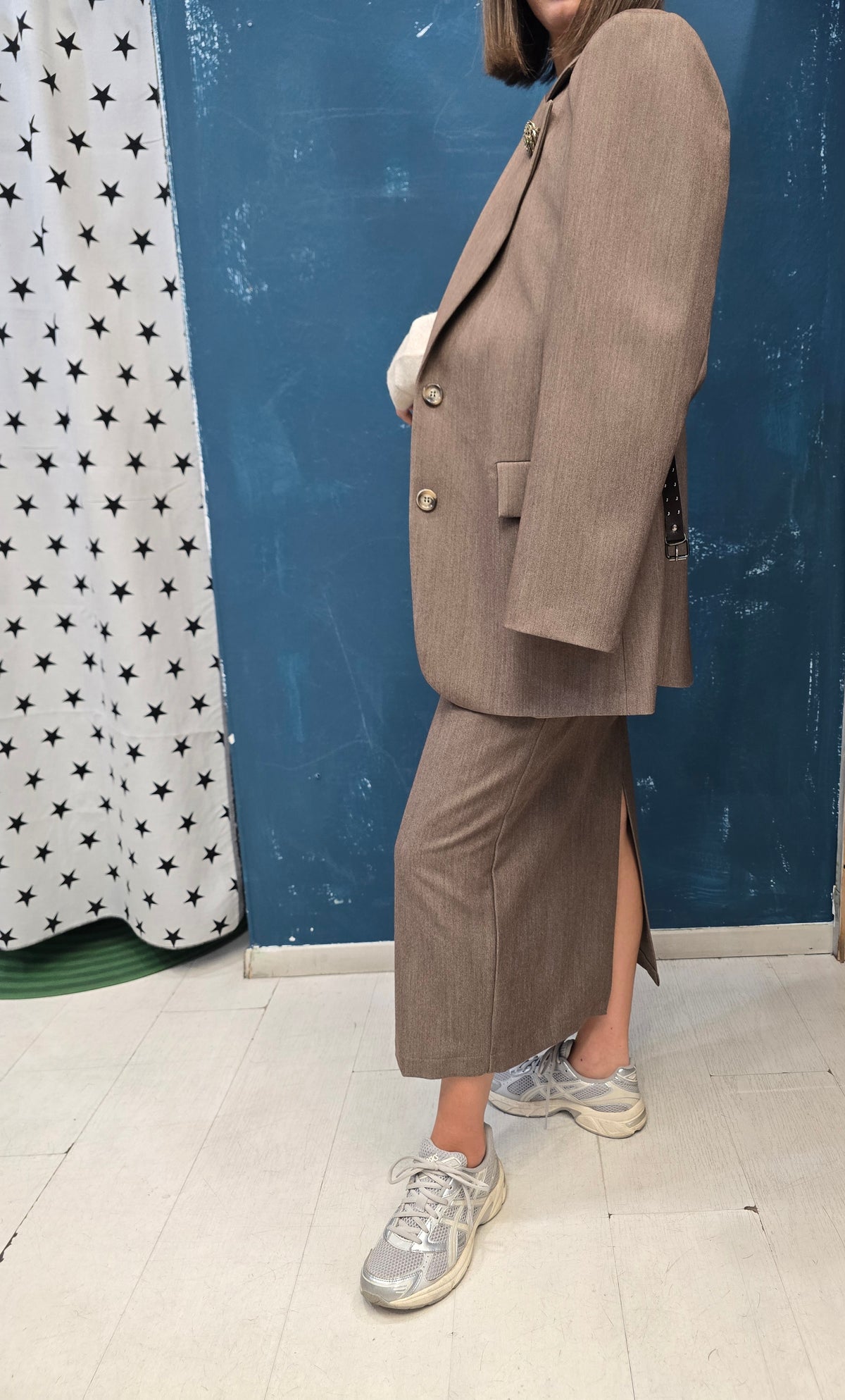 Gonna Donna Midi