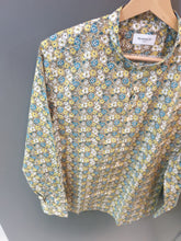 Carica l&#39;immagine nel visualizzatore di Gallery, Camicia Coreana

