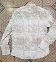 Carica l&#39;immagine nel visualizzatore di Gallery, Camicia Fantasia

