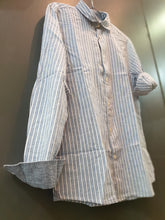 Carica l&#39;immagine nel visualizzatore di Gallery, Camicia
